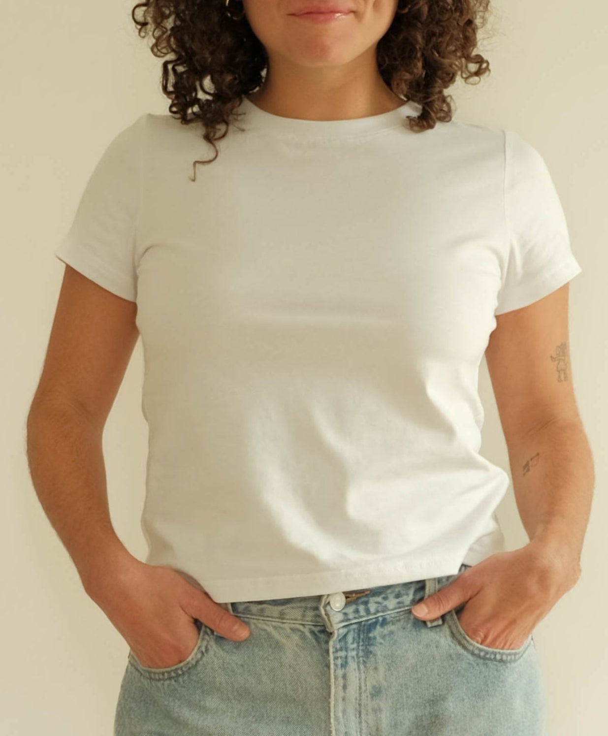 celine plaine white tee shortie sleeve size small